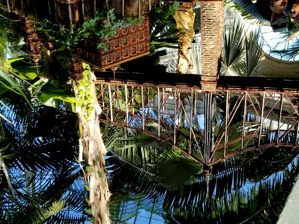 NYBG Holiday Train Show, Applied Imagination