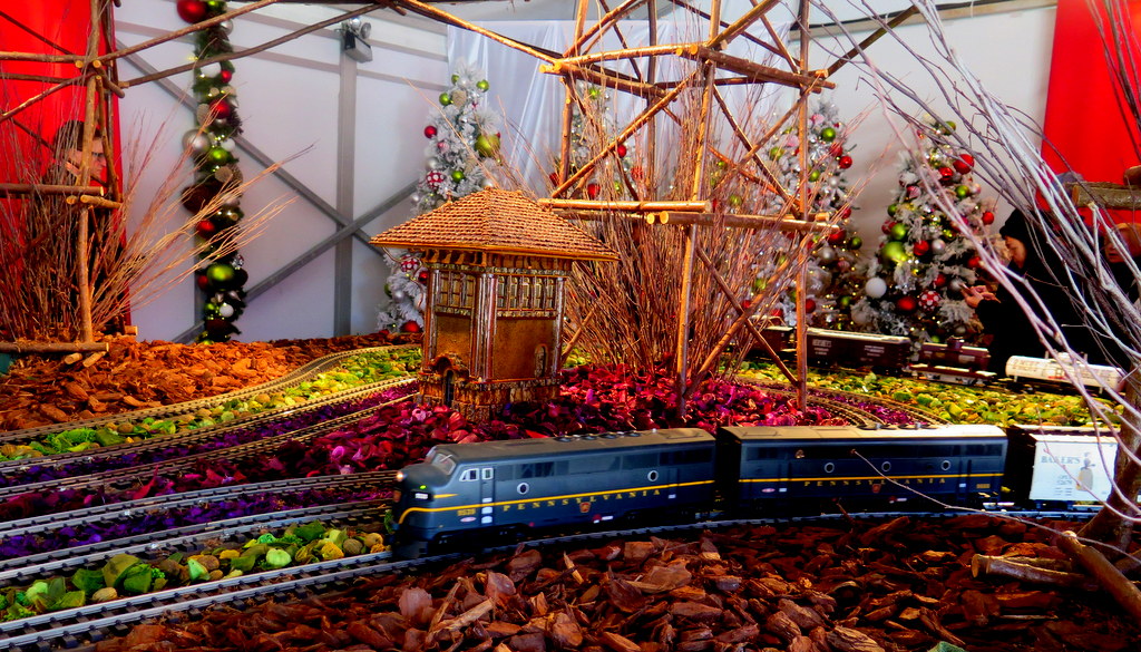 NYBG, Applied Imagination, 27th Holiday Train Show, NYBG