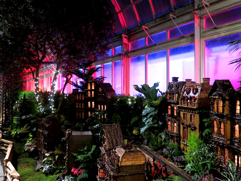 Bar Car Nights, Holiday Train Show 2018, NYBG