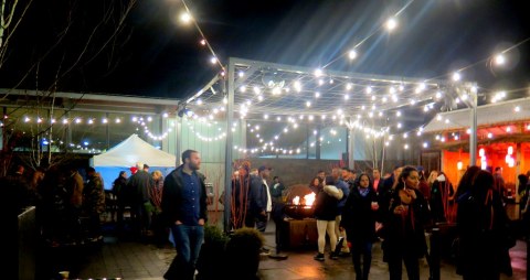 Bar Car Nights, NYBG Holiday Train Show 2018, food booths at NYBG