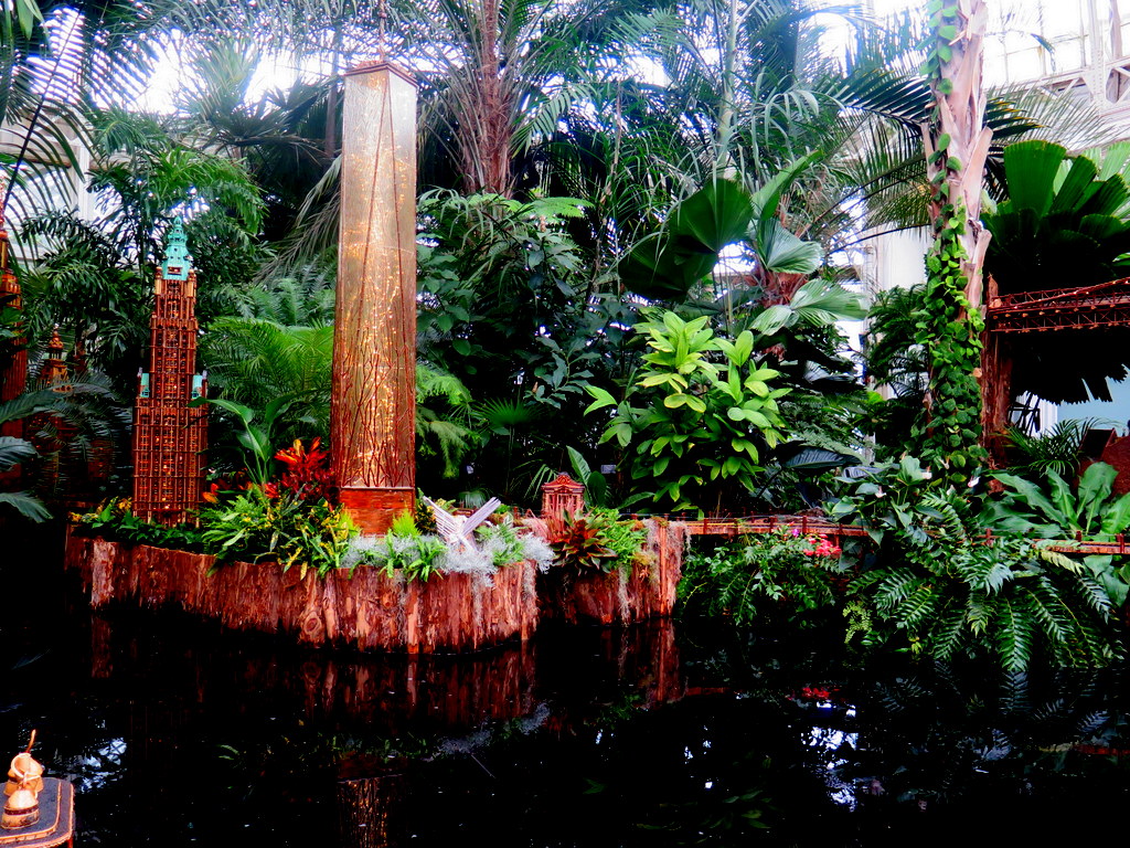 NYBG Holiday Train Show 2018, One World Trade Center, Palms of the World Gallery and Refleting Pool, Applied Imagination