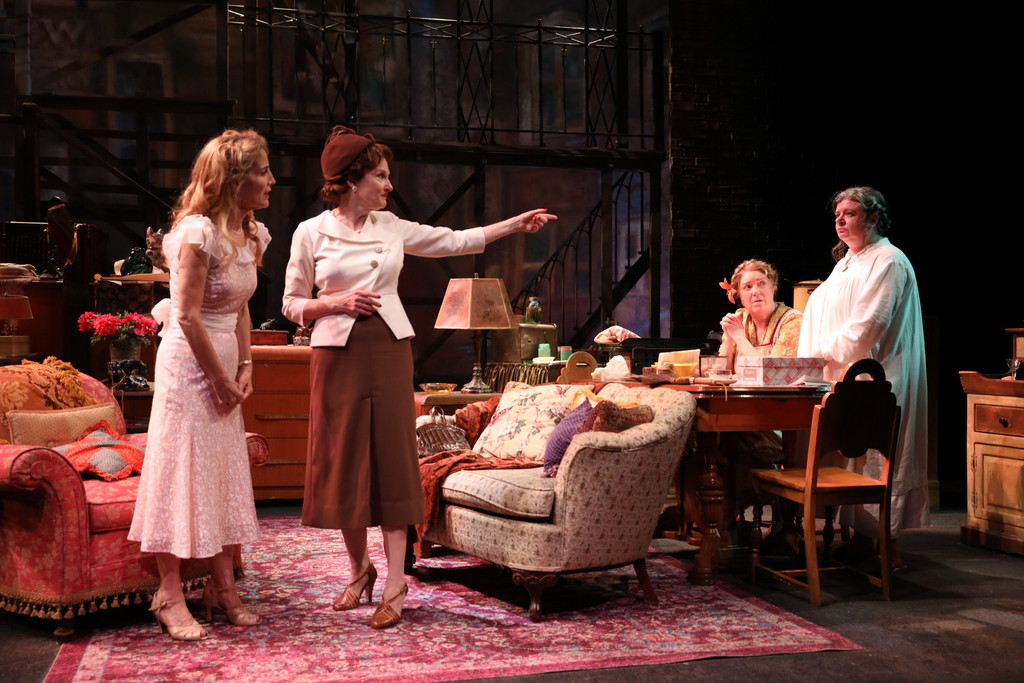 Jean Lihty, Annette O'Toole, Kristine Nielsen, Polly McKie, A Lovely Sunday For Creve Coeur, Austin Pendleton