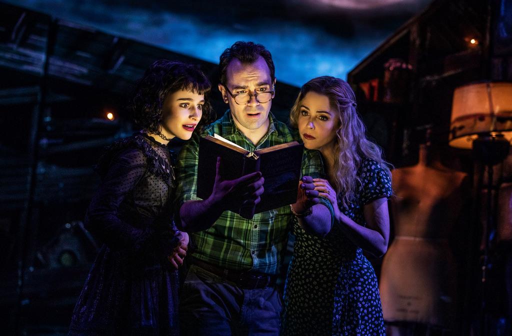 Sophia Anne Caruso, Rob McClure, Kerry Butler, Beetlejuice, Eddie Perfect,Scott Brown, Anthony King Alex Timbers