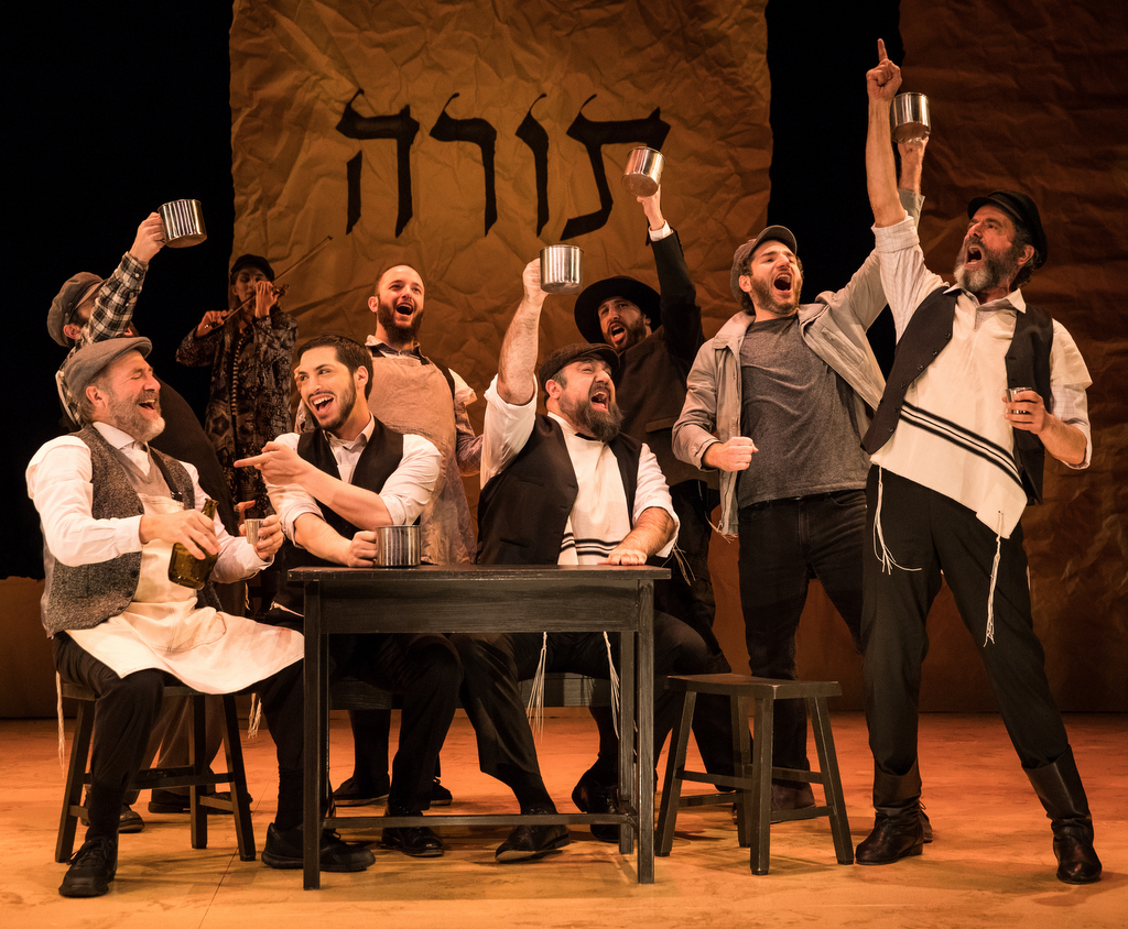 Bruce Sabath, Kirk Geritano, Lauren Jeanne Thomas, Michael Einav, Mikhl Yashinsky, Adam B. Shapiro, Bobby Underwood, DRew Seigla, Steven Skybell, Fiddler on the Roof in Yiddish, Joel Grey