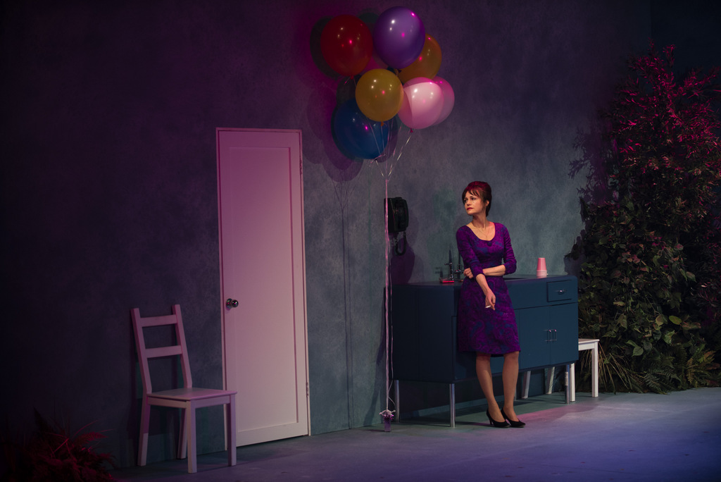 Carla Gugino in Anatomy of a Suicide, Alice Birch, Lileana Blain-Cruz, Atlantic Theater Company