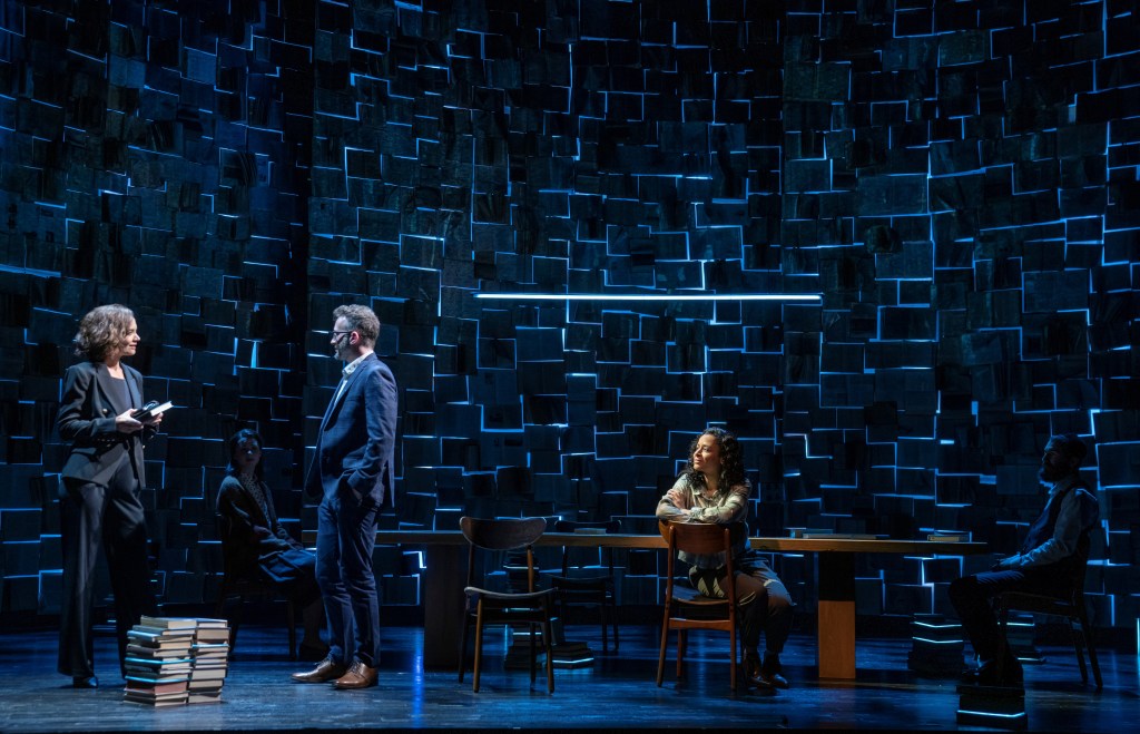 Katie Holmes,  Eddie Kaye Thomas, Sarah Cooper in Roundabout Theatre Company’s production of 'The Wanderers' (courtesy of Joan Marcus)