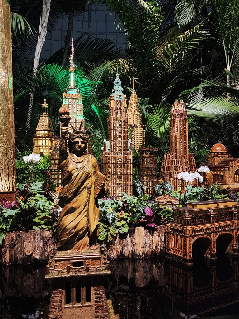 Palms of the World Gallery, downtown New York City NYBG Holiday Train Show (Carole Di Tosti)