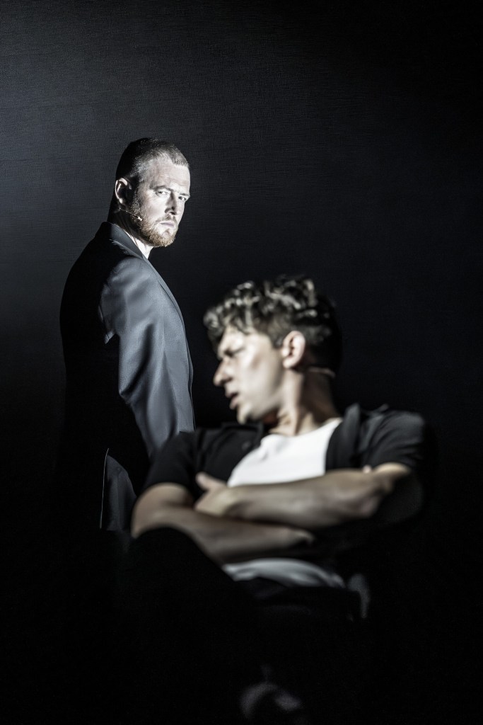 (L to R): David Thaxton, Tom Francis in 'Sunset Blvd.' (Marc Brenner)