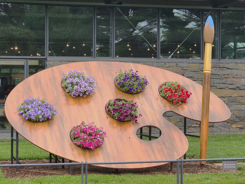 'Van Gogh's Flowers' at NYBG (Carole DiTosti)