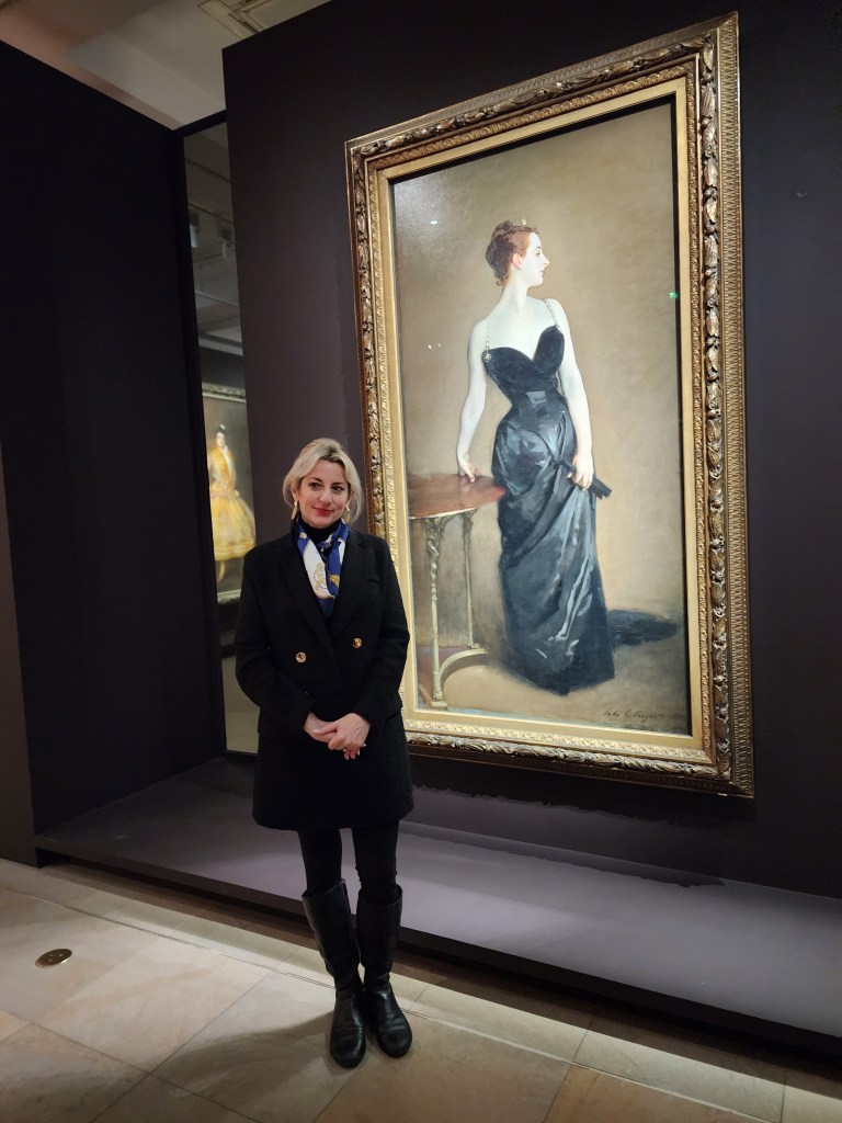 Rory and John Singer Sargent's "Madame X" at The Musée d'Orsay (Carole Di Tosti)