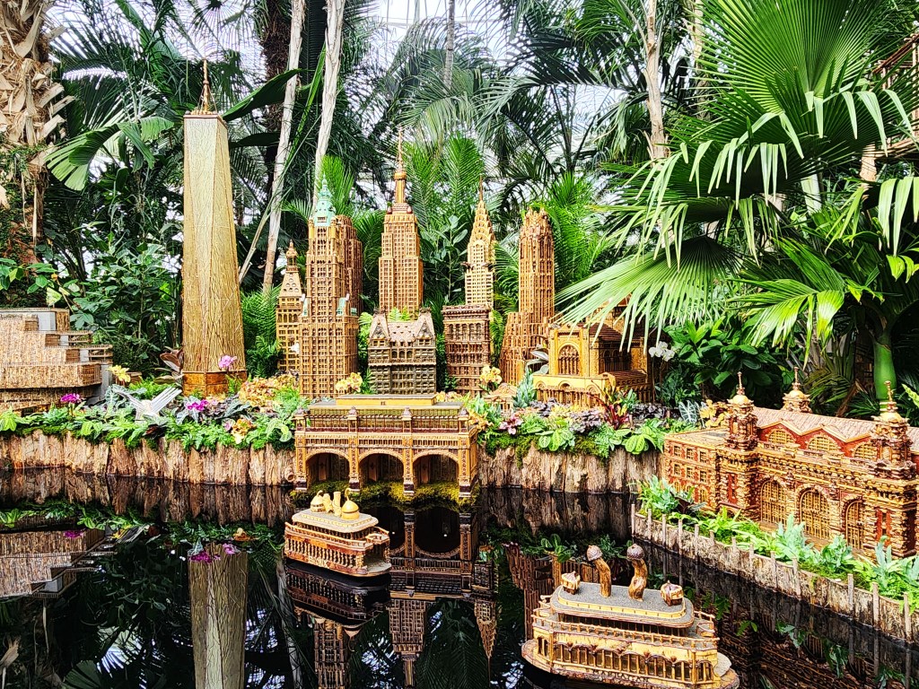 Downtown Manhattan, Palms of the World Gallery, NYBG Holiday Train Show® (Carole Di Tosti)