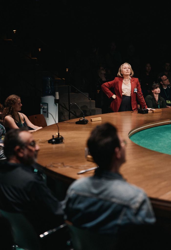 Kate Burton and the cast of Koyoto (Emilio Madrid)