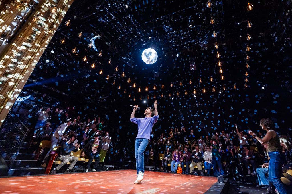 Daniel Radcliffe in 'Every Brilliant Thing' (Matthew Murphy)