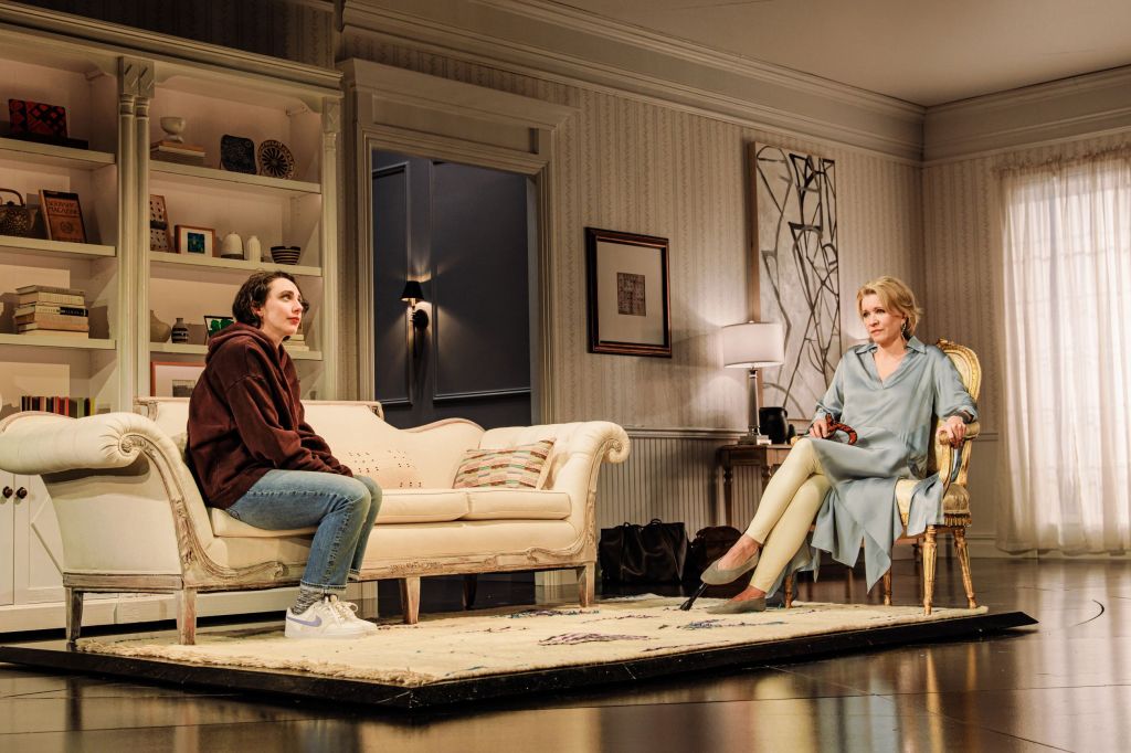(L to R): Lauren Patten, Linda Emond in 'Becky Shaw'[ (Marc J. Franklin)