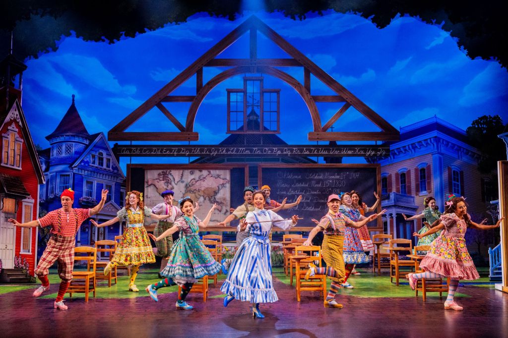 Isabelle McCalla and the company of 'Schmigadoon!' (© Matthew Murphy and Evan Zimmerman for MurphyMade)