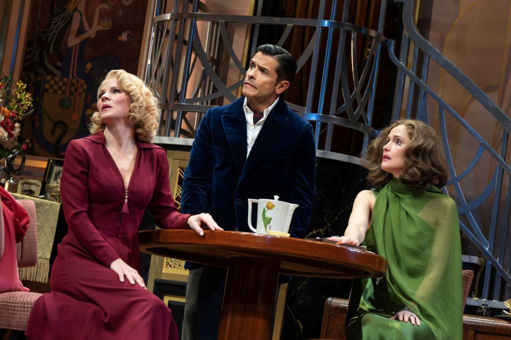 Kelli O'Hara, Mark Consuelos, Rose Byrne in 'Fallen Angels' (Joan Marcus)
