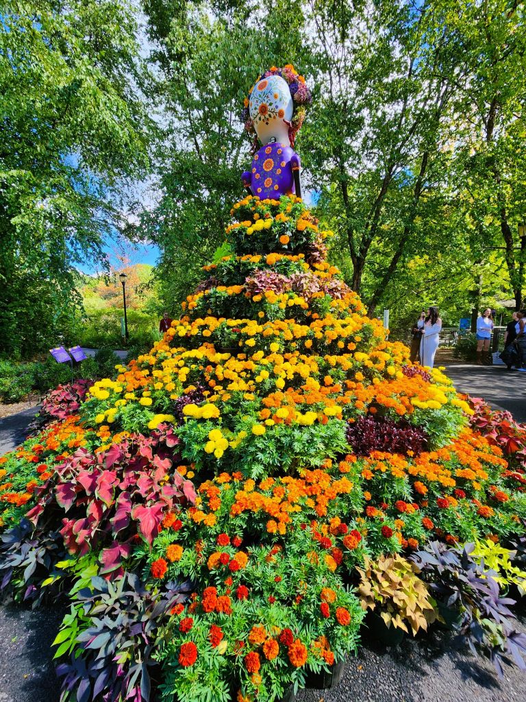 Side view, La Catrina, 'Dia de Los Muertos,' NYBG Everett Children's Adventure Garden (Carole Di Tosti)
